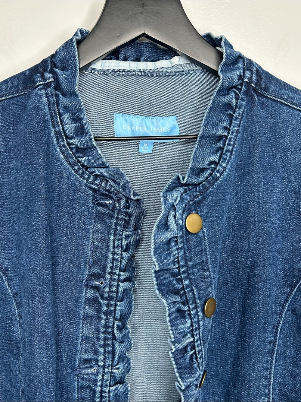 Draper James Ruffle Denim Jacket Size M - Picture 3 of 7